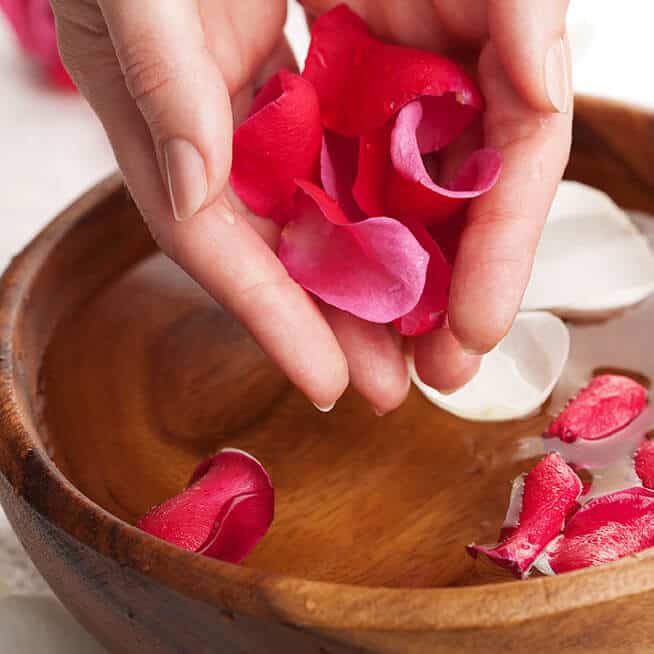 Benefits of Roses for Beautiful Skin